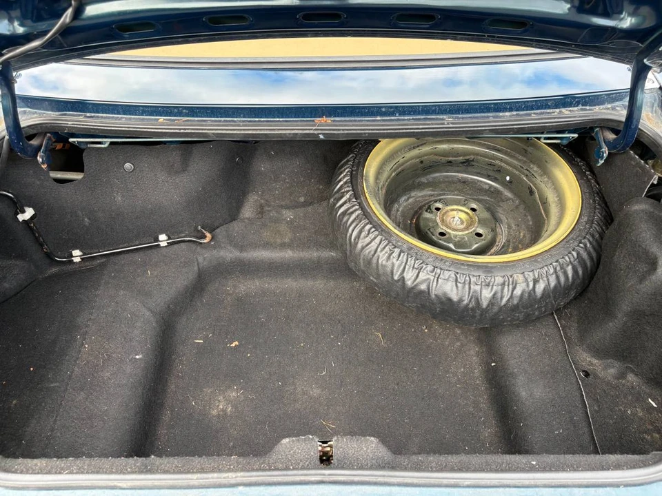 1994 Mazda NA MX-5 Miata - Image 14 of 14