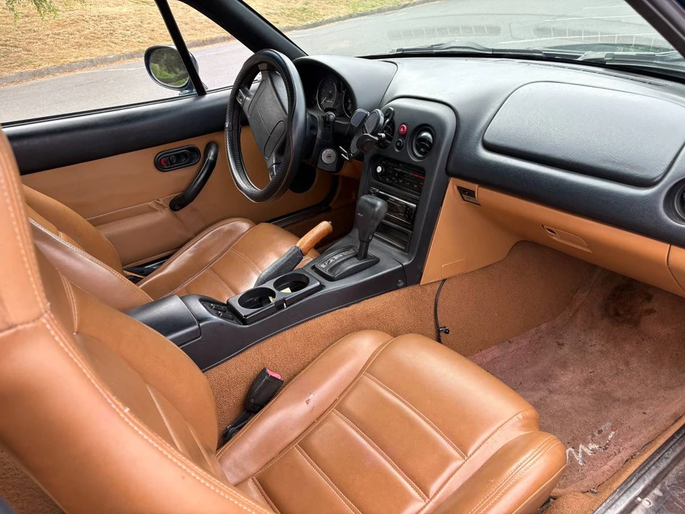 1994 Mazda NA MX-5 Miata - Image 11 of 14