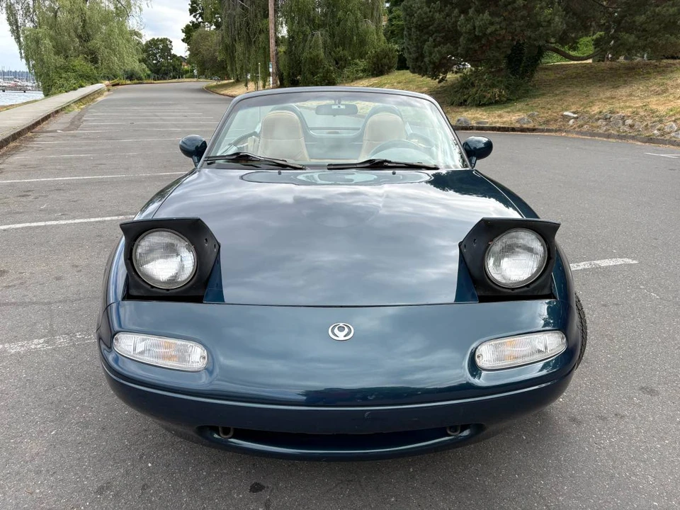 1994 Mazda NA MX-5 Miata - Image 2 of 14