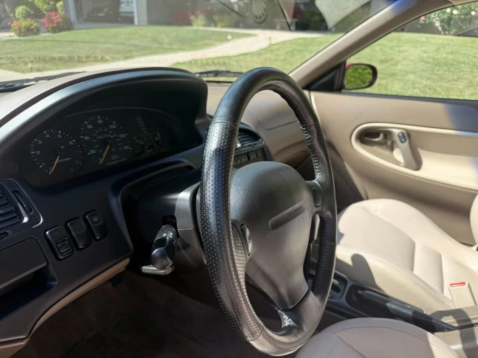 1994 Mazda MX-6 2nd Gen - Image 7 of 10