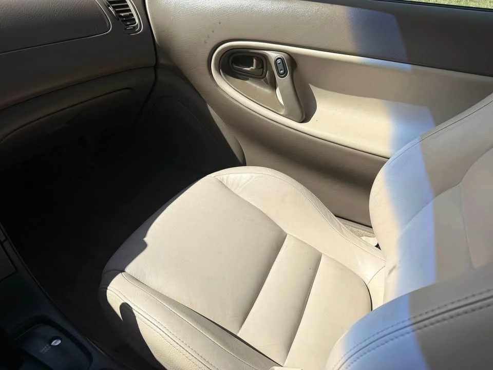 1994 Mazda MX-6 2nd Gen - Image 9 of 10