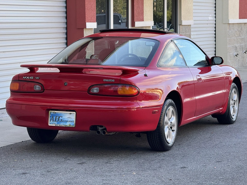 1994 Mazda MX-6 2nd Gen - Image 13 of 31