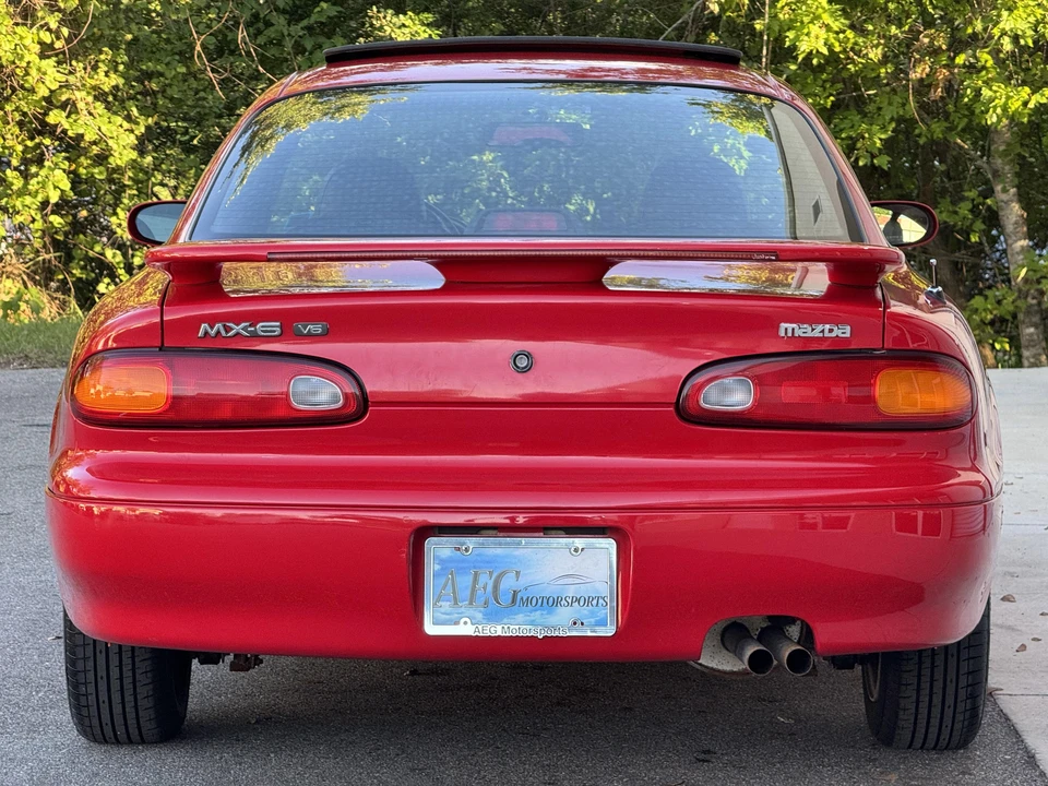1994 Mazda MX-6 2nd Gen - Image 12 of 31