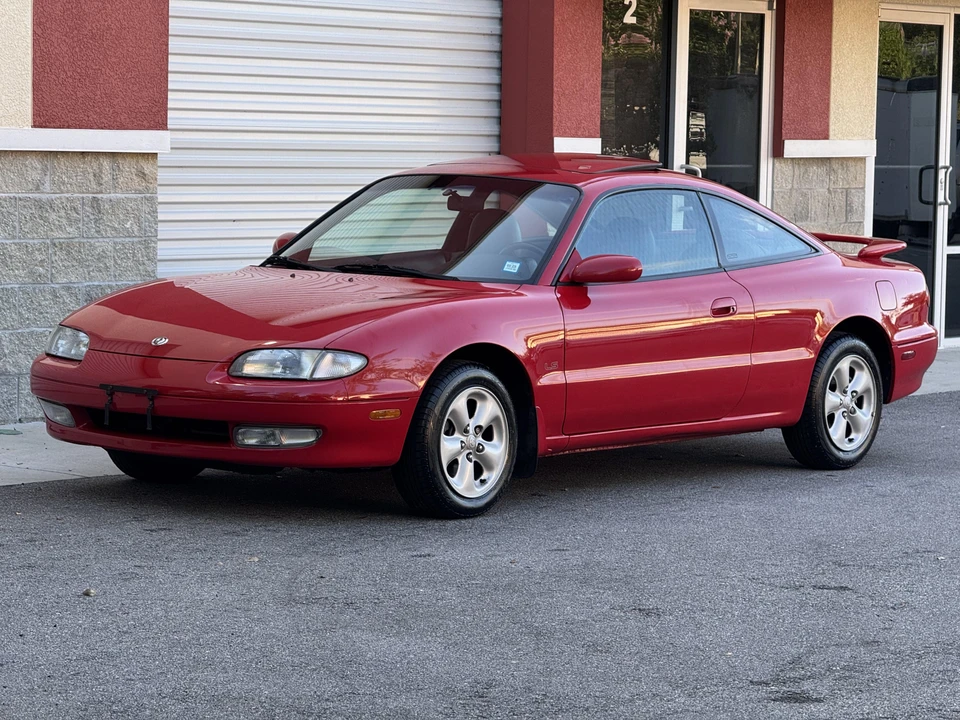 1994 Mazda MX-6 2nd Gen - Image 5 of 31