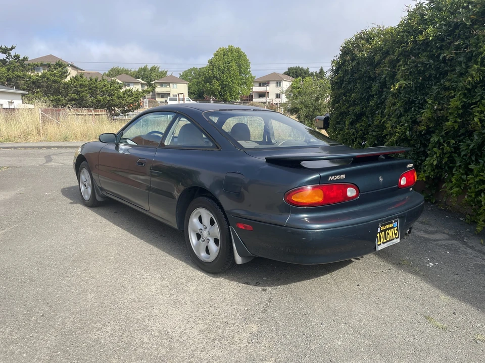 1994 Mazda MX-6 2nd Gen - Image 13 of 31