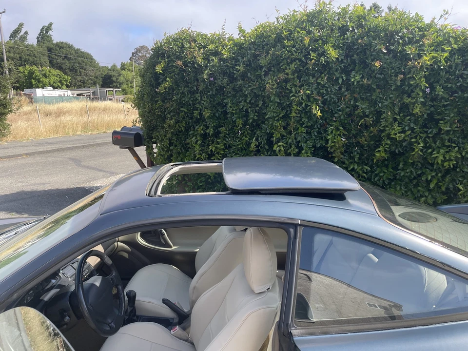 1994 Mazda MX-6 2nd Gen - Image 26 of 31
