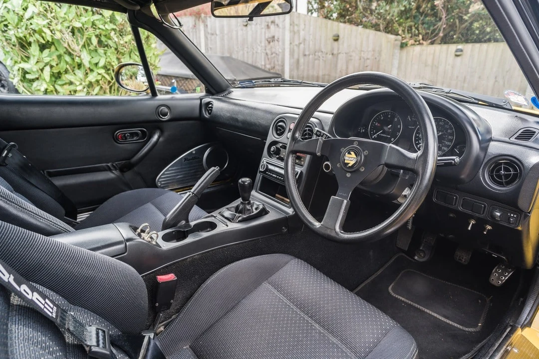 1994 Mazda NA MX-5 Miata - Image 27 of 30
