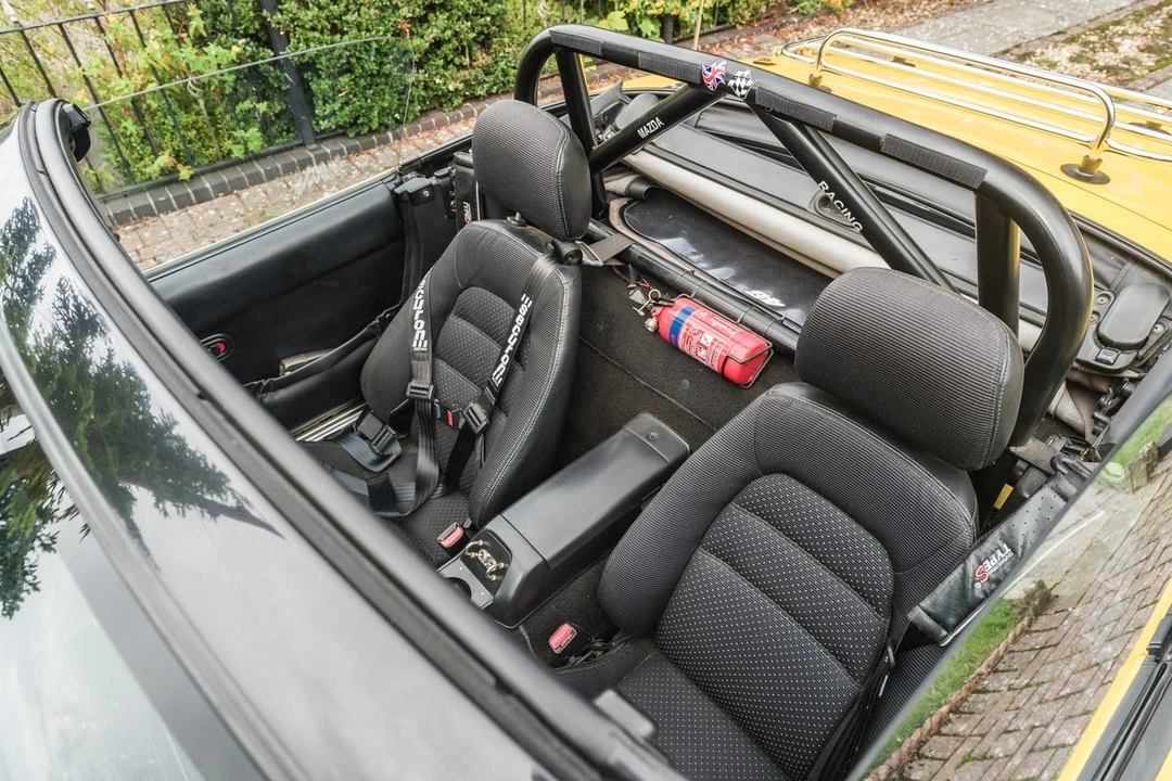 1994 Mazda NA MX-5 Miata - Image 7 of 30