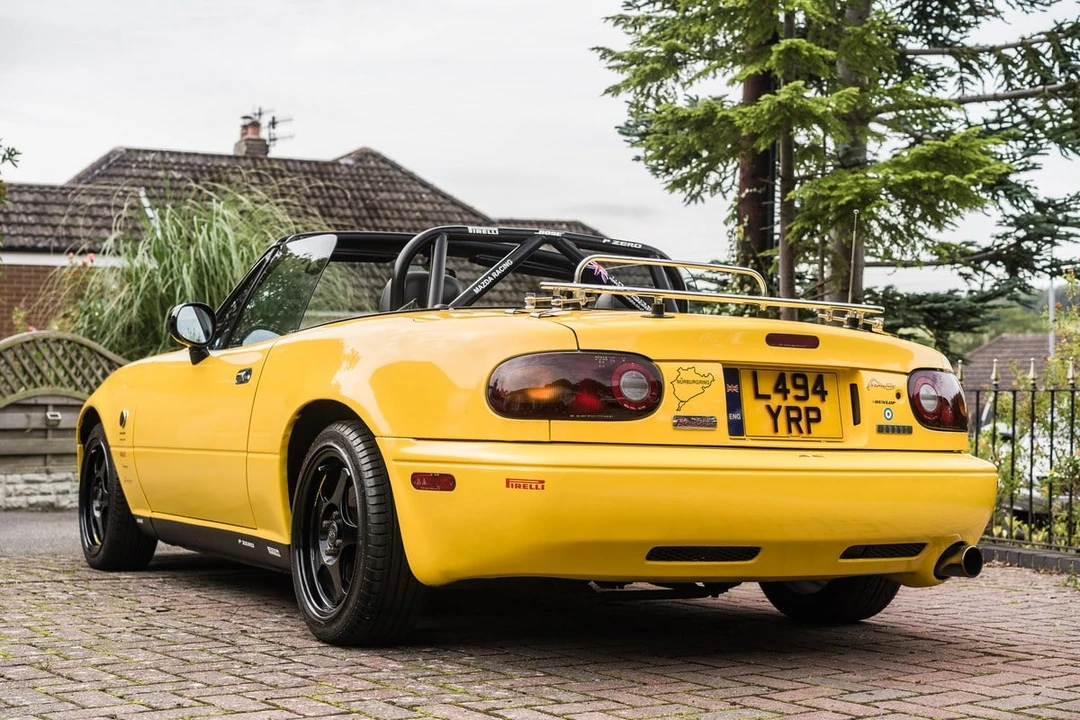 1994 Mazda NA MX-5 Miata - Image 2 of 30