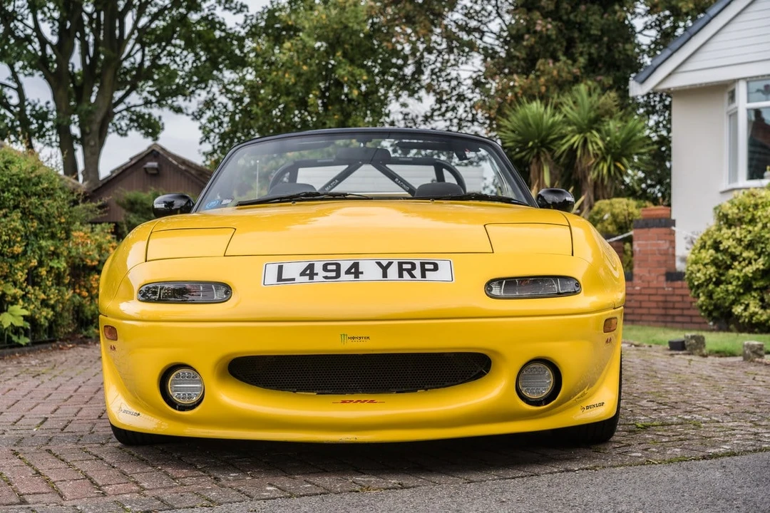 1994 Mazda NA MX-5 Miata - Image 13 of 30