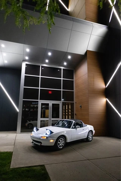 1994 Mazda NA MX-5 Miata - Image 6 of 10