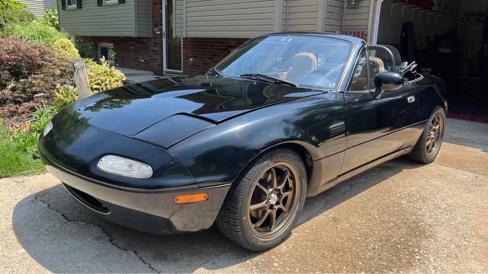 1994 Mazda NA MX-5 Miata - Image 2 of 9