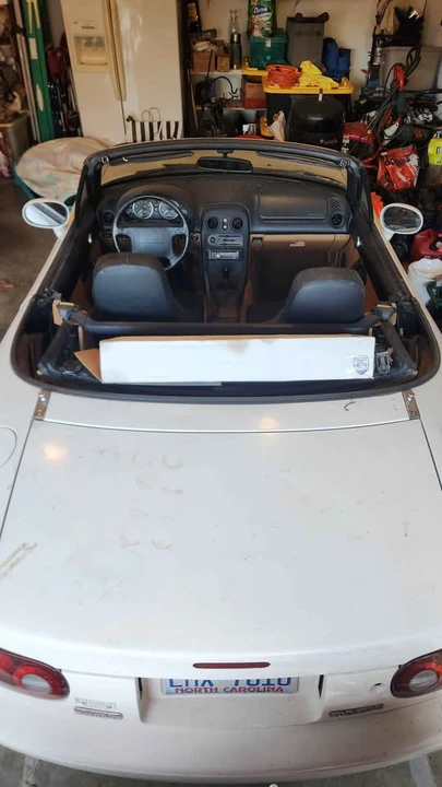 1994 Mazda NA MX-5 Miata - Image 3 of 7