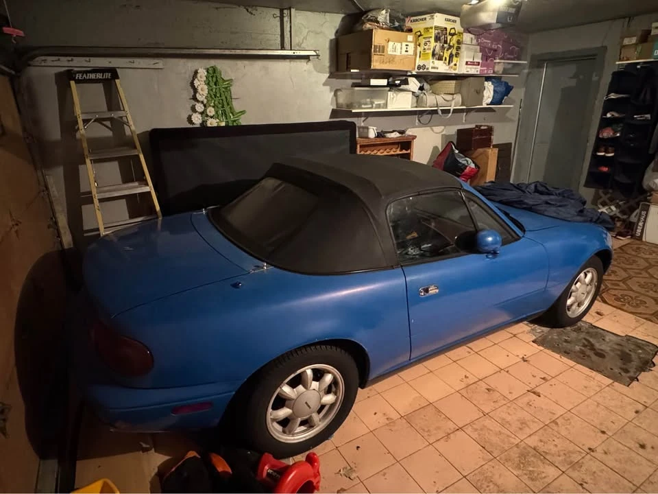 1994 Mazda NA MX-5 Miata - Image 2 of 5