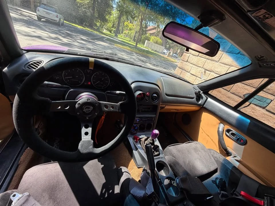 1994 Mazda NA MX-5 Miata - Image 8 of 10