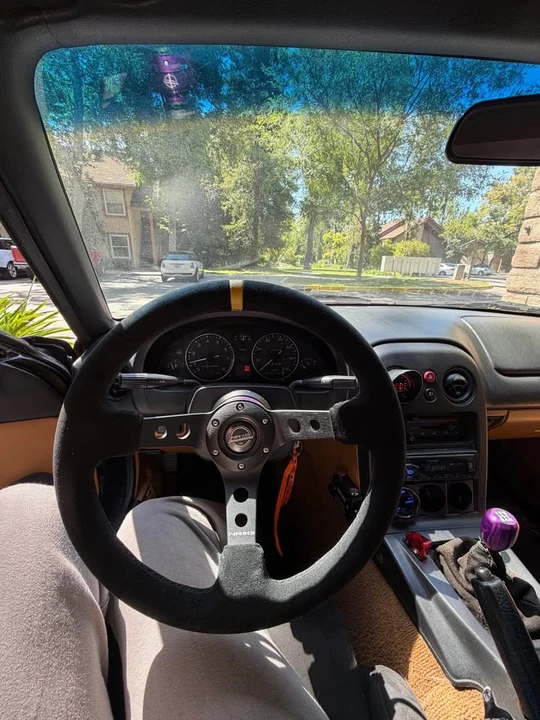 1994 Mazda NA MX-5 Miata - Image 6 of 10