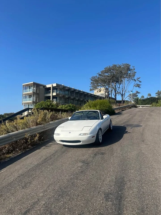 1994 Mazda NA MX-5 Miata - Image 2 of 7