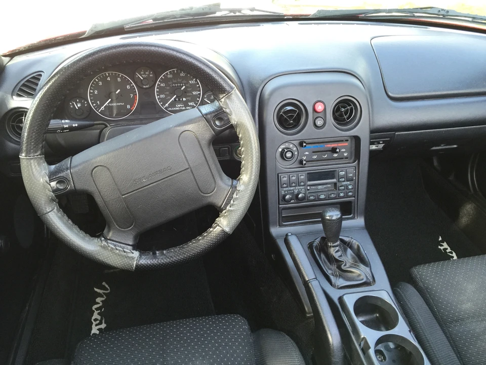 1994 Mazda NA MX-5 Miata - Image 29 of 31