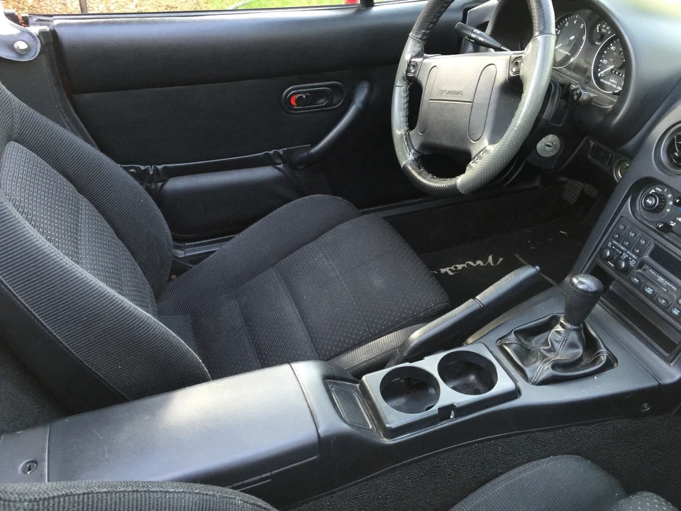 1994 Mazda NA MX-5 Miata - Image 30 of 31