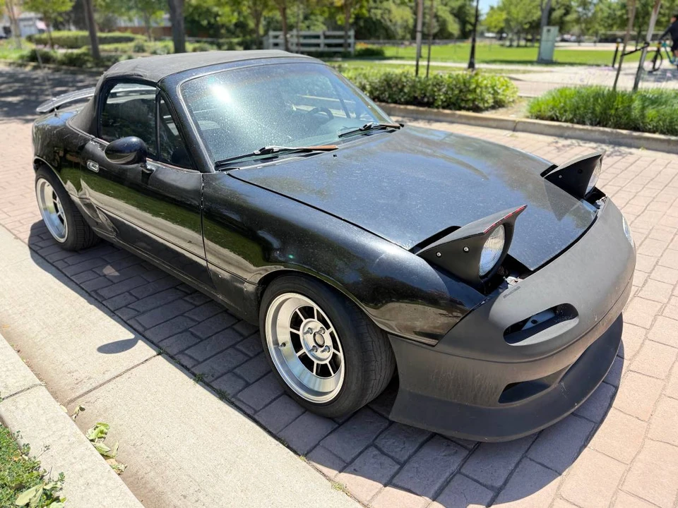 1994 Mazda NA MX-5 Miata - Image 14 of 16