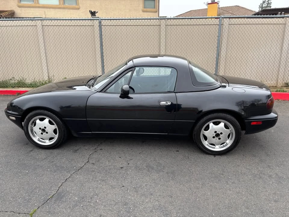 1994 Mazda NA MX-5 Miata - Image 3 of 10