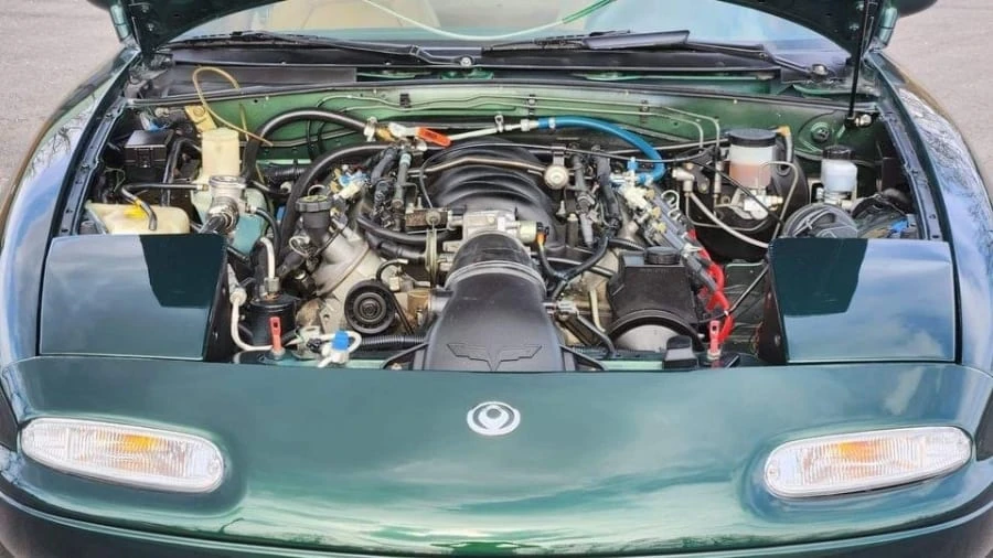 1994 Mazda NA MX-5 Miata - Image 11 of 12