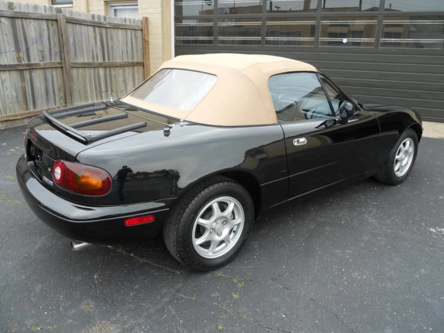 1994 Mazda NA MX-5 Miata - Image 5 of 6
