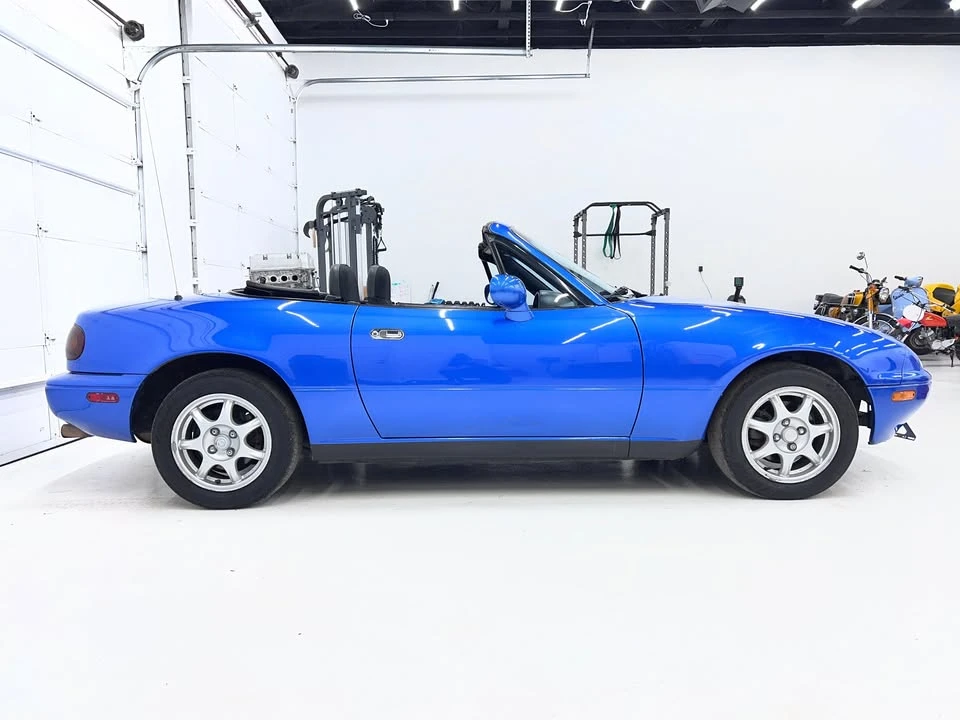 1994 Mazda NA MX-5 Miata - Image 5 of 13