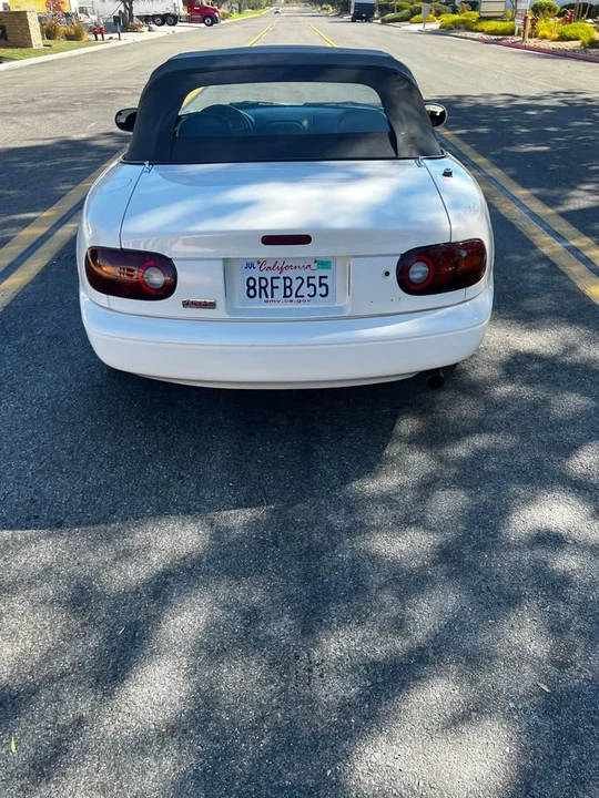 1994 Mazda NA MX-5 Miata - Image 10 of 10