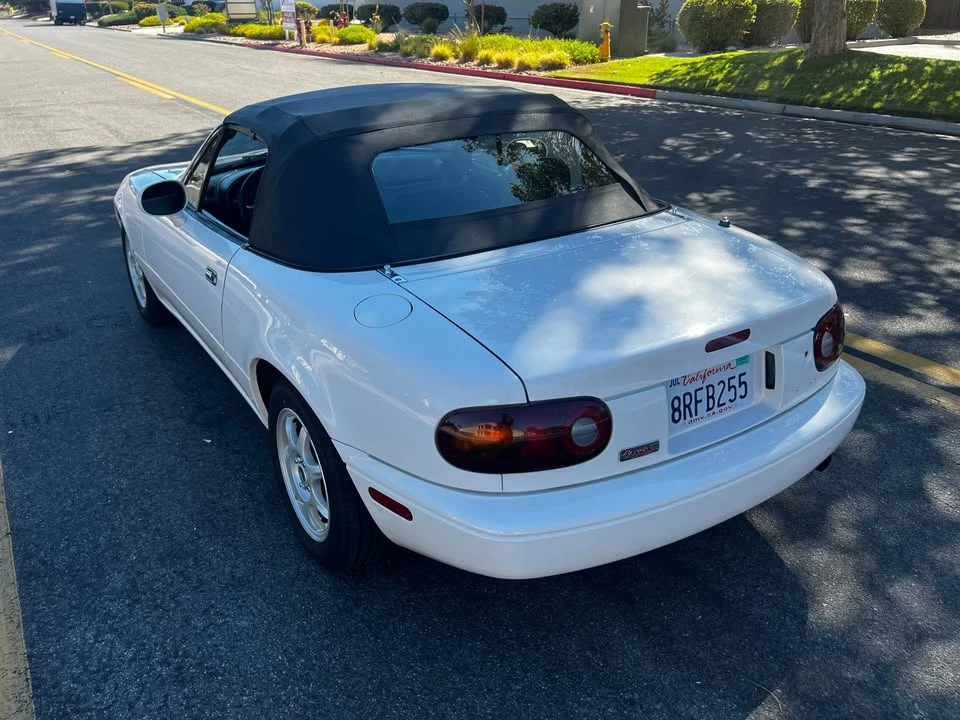 1994 Mazda NA MX-5 Miata - Image 3 of 10