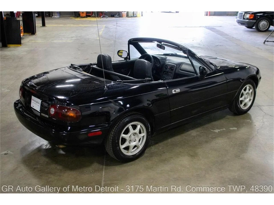 1994 Mazda NA MX-5 Miata - Image 8 of 31