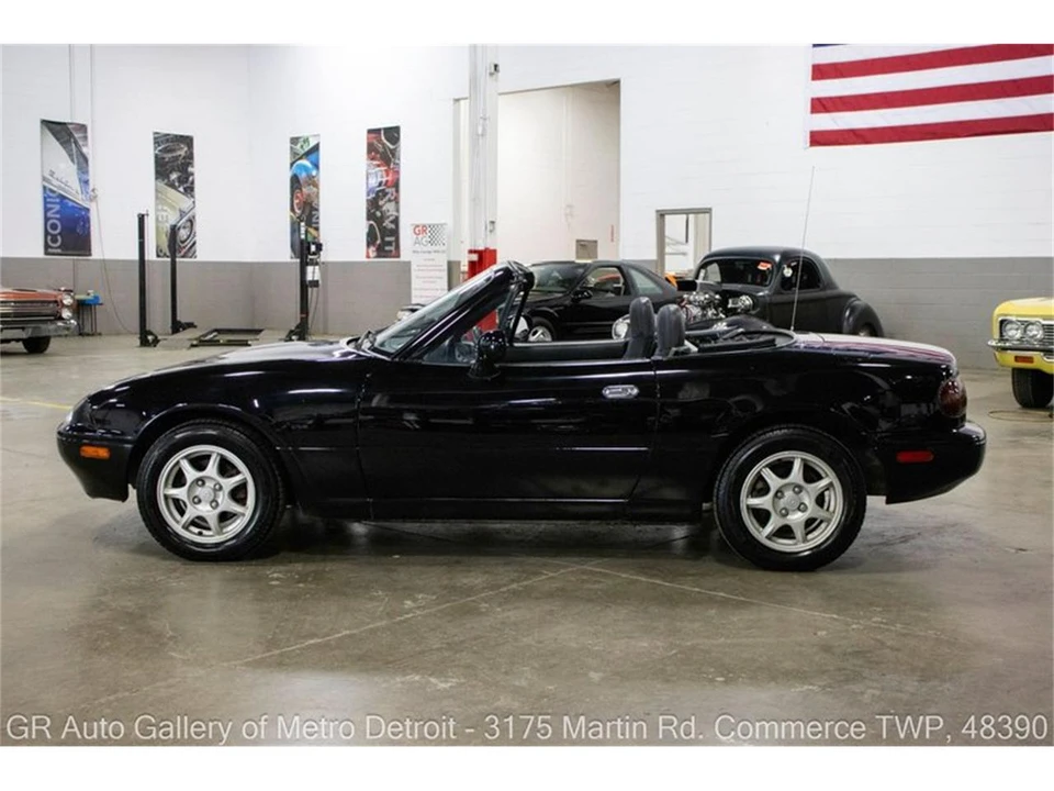 1994 Mazda NA MX-5 Miata - Image 4 of 31