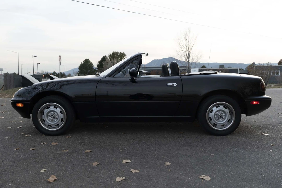 1994 Mazda NA MX-5 Miata - Image 13 of 31