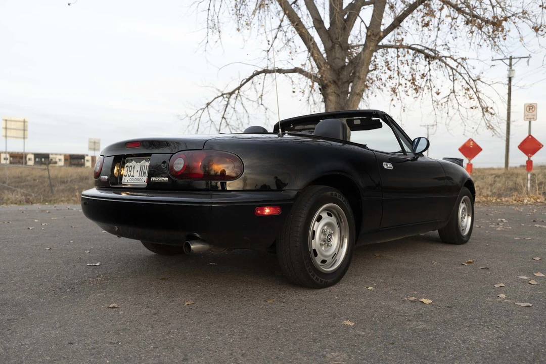 1994 Mazda NA MX-5 Miata - Image 17 of 31