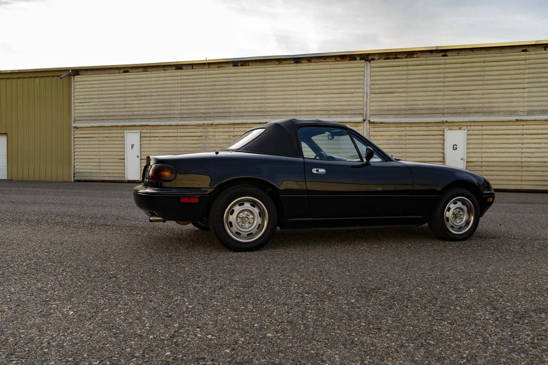 1994 Mazda NA MX-5 Miata - Image 31 of 31