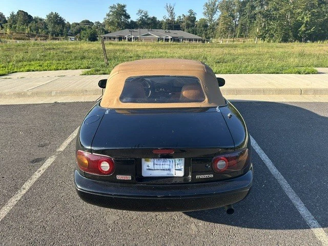 1994 Mazda NA MX-5 Miata - Image 14 of 19