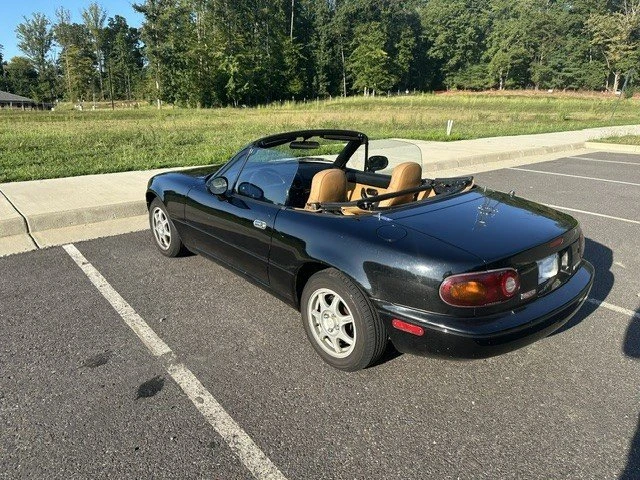 1994 Mazda NA MX-5 Miata - Image 5 of 19