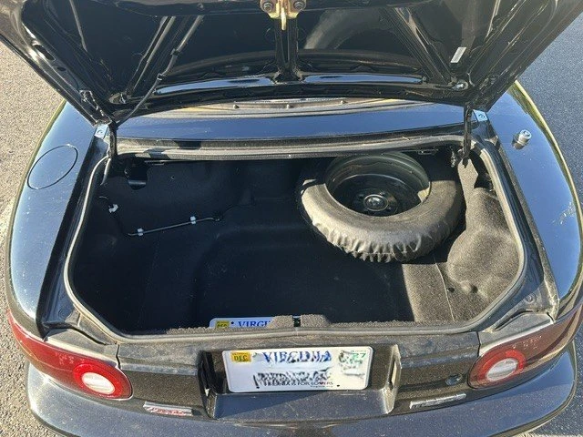 1994 Mazda NA MX-5 Miata - Image 12 of 19