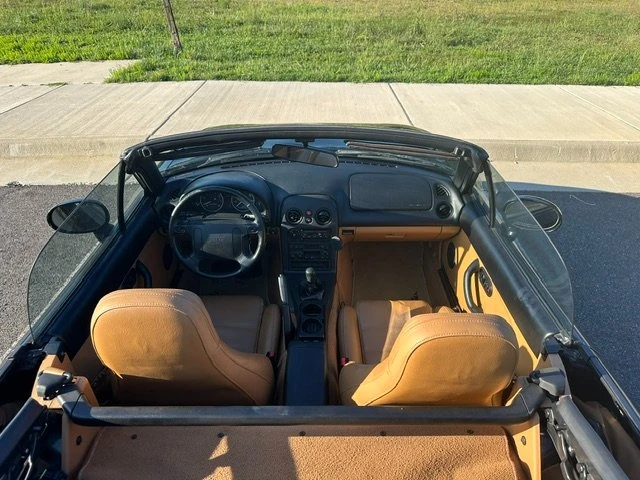 1994 Mazda NA MX-5 Miata - Image 7 of 19