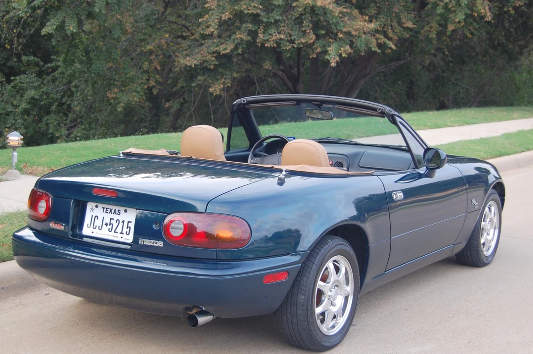 1994 Mazda NA MX-5 Miata - Image 13 of 31