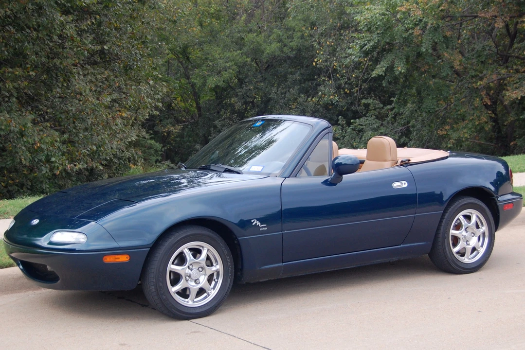 1994 Mazda NA MX-5 Miata - Image 5 of 31