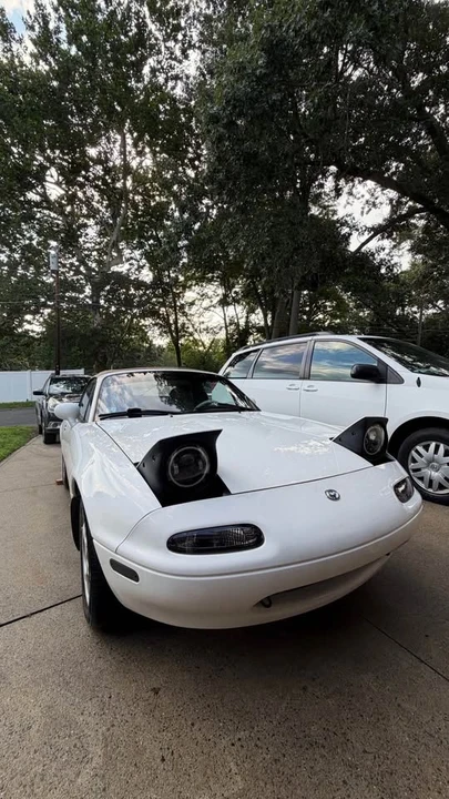 1994 Mazda NA MX-5 Miata - Image 3 of 10
