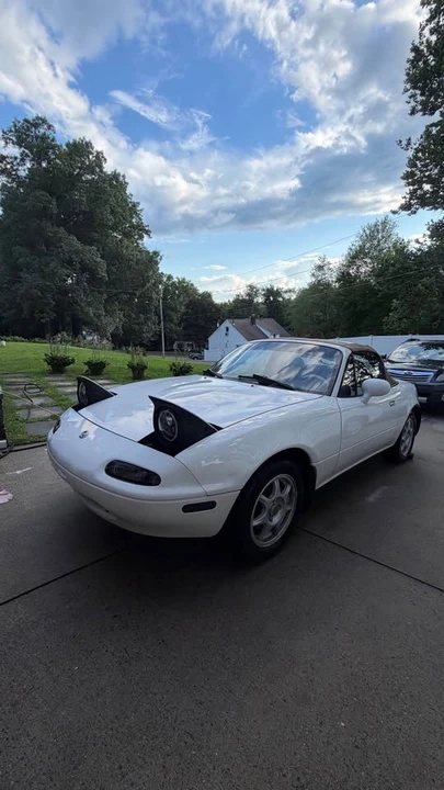 1994 Mazda NA MX-5 Miata - Image 2 of 10