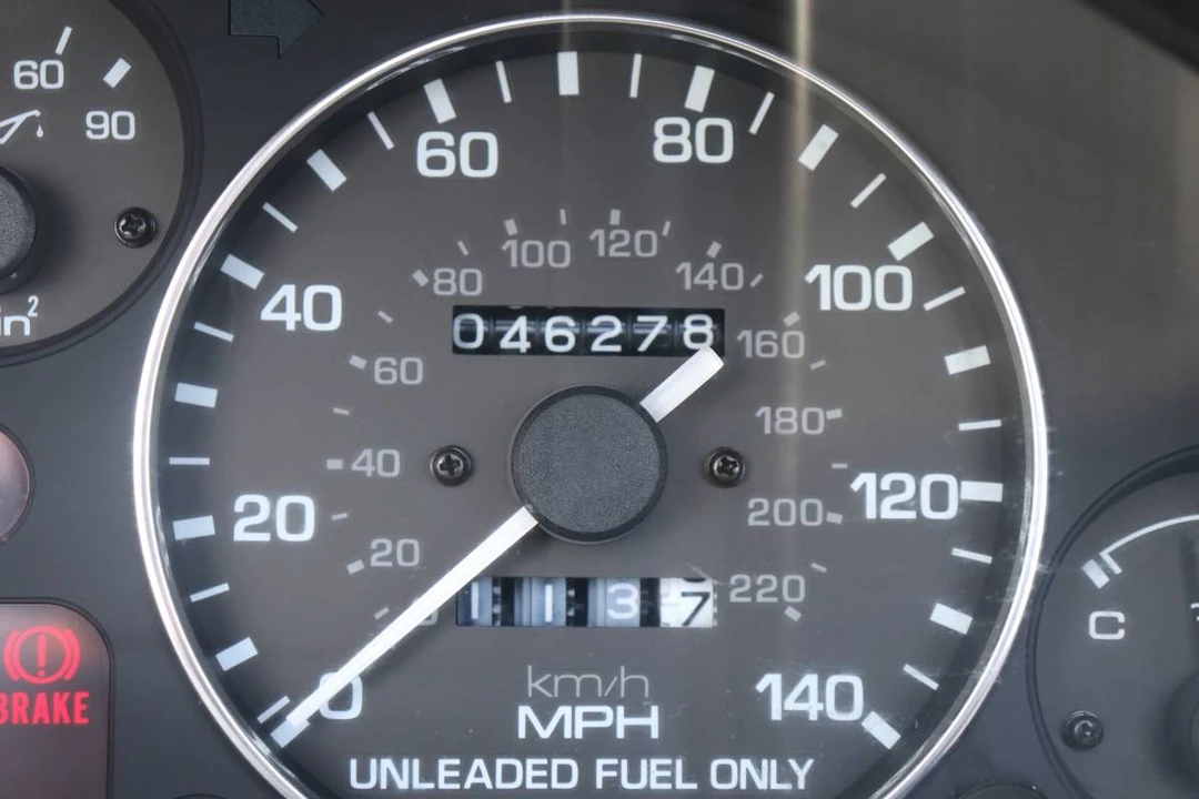 1994 Mazda NA MX-5 Miata - Image 23 of 23