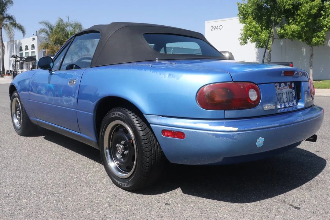 1994 Mazda NA MX-5 Miata - Image 3 of 23