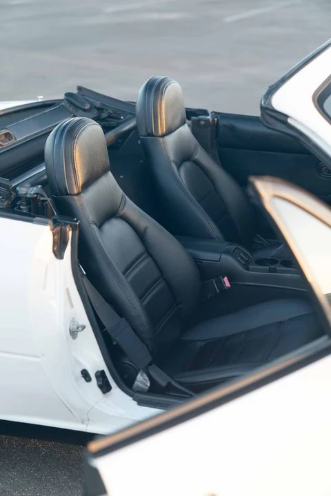 1994 Mazda NA MX-5 Miata - Image 4 of 9