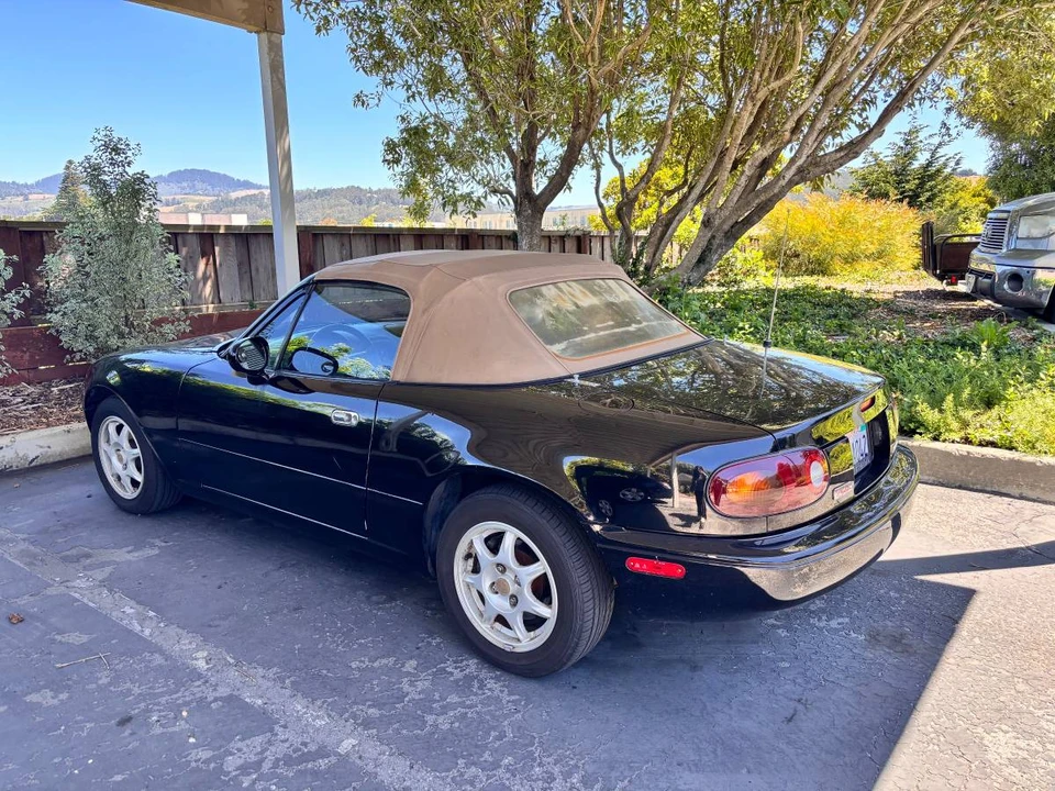 1994 Mazda NA MX-5 Miata - Image 4 of 14
