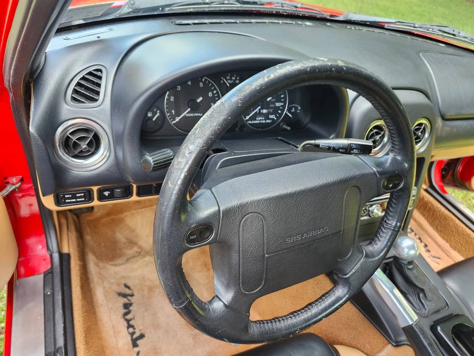 1994 Mazda NA MX-5 Miata - Image 15 of 20