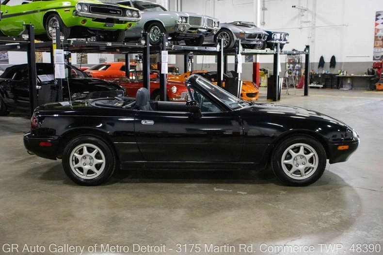 1994 Mazda NA MX-5 Miata - Image 9 of 20