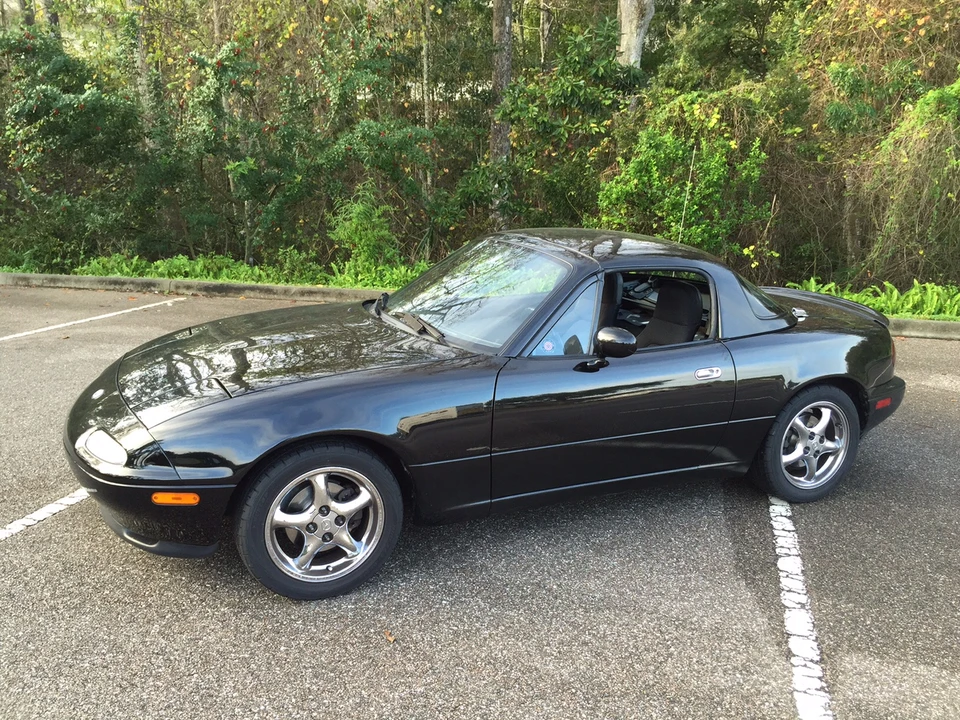 1994 Mazda NA MX-5 Miata - Image 8 of 31